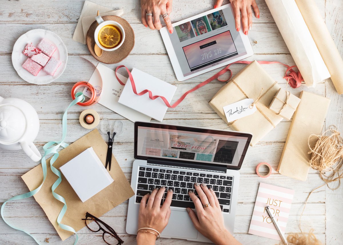 ¡ÚLTIMAS 9h! ⏰ Bundle Emprendedores https:// bit.ly/BundleEmprende… #emprendimiento #Negocios #seo #marketingonline #RedesSociales ⏰