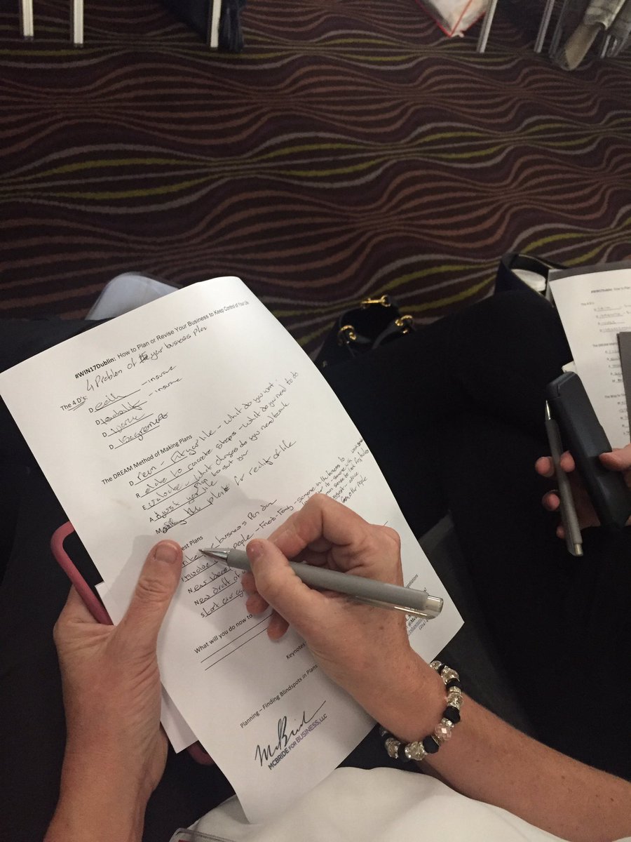 kayflowerschool's tweet photo. Don't be afraid to rewrite your business plan #dreamprocess @McBrideForBus #win17Dublin #touramerica #miamimagic https://t.co/6rokhr7vpc