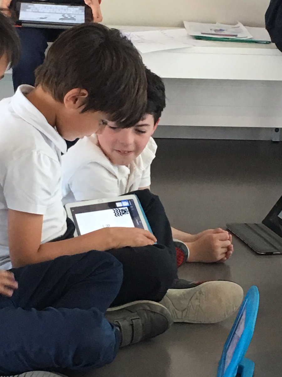 G3 concentrating hard on their  natural phenomenon infographic presentations.<a href="/gwasgrade3/">GWAS GRADE3</a> <a href="/GWASwitzerland/">GEMS World Academy Switzerland</a> <a href="/gwaswissg3a/">gwaswissg3a</a>