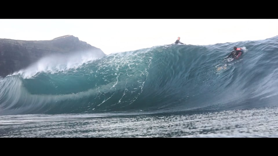 TheBottomTurn's tweet photo. #surf Beyond The Break https://t.co/AYNIK8hlsi https://t.co/kaJyFYkkAx