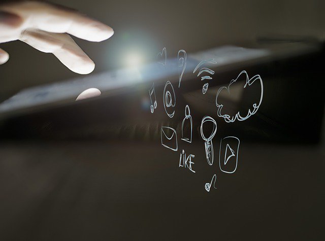 ezappspro's tweet image. Google only loves you when everyone else loves you first #onlinemarketing #videomarketing #mobile apps #appdevelo...