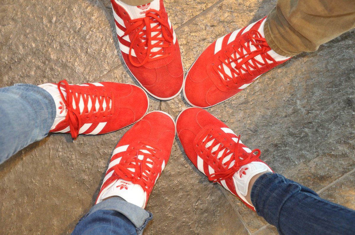 kraansoftware's tweet photo. De (Kraan) rode schoenen zijn al aangetrokken om straks de eerste dag van de @BouwCompleet_EH in Hardenberg te starten! #stand100 #hal1 https://t.co/YZEgrZ9HaW