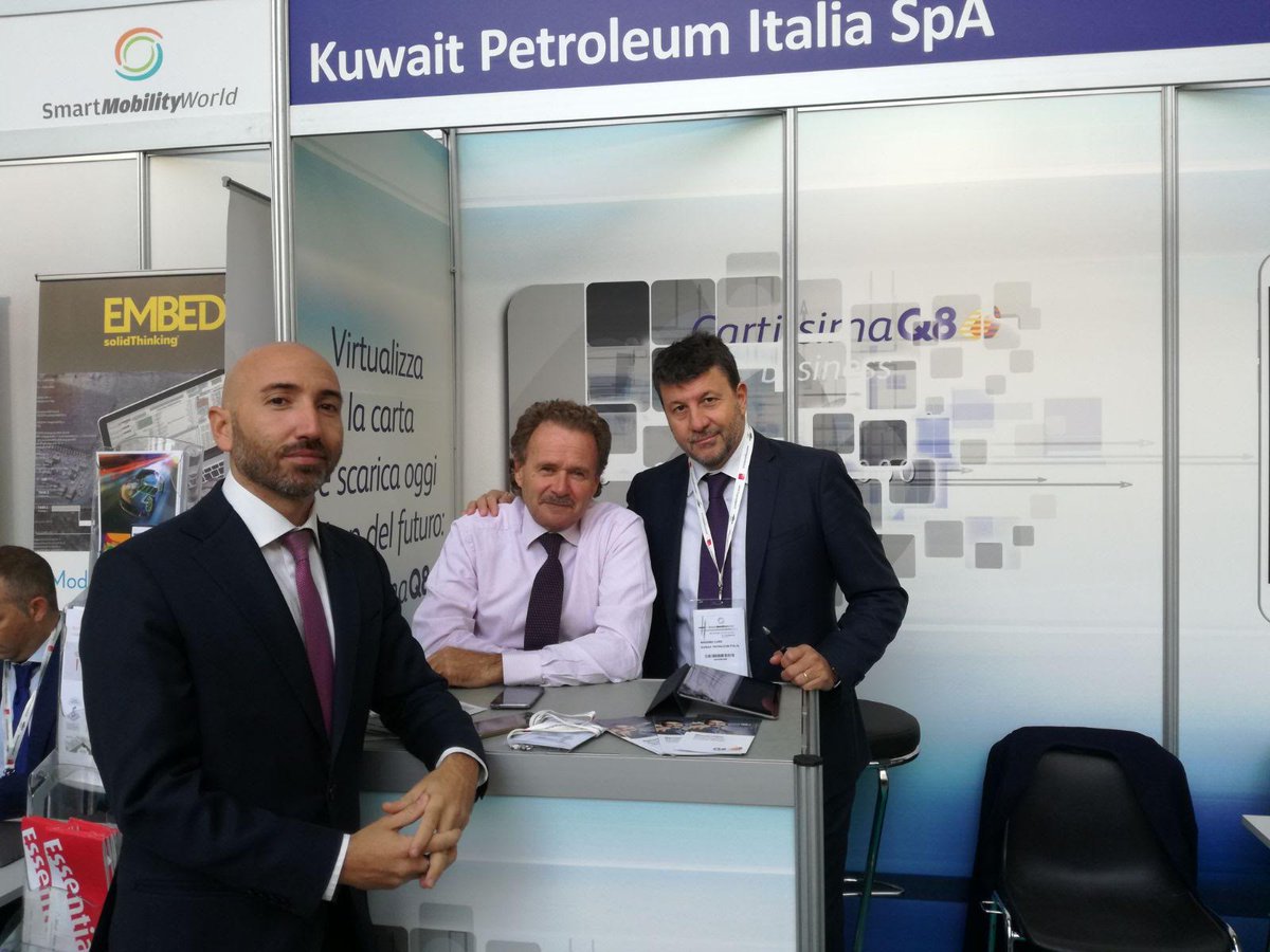 Q8inItalia's tweet photo. Finalmente! Eccoci allo #SmartMobilityWorld! Ti aspettiamo nella Sala Arancio ore 14.00-18.00 #cartissimaq8conviene https://t.co/7Qmzdh24W0 https://t.co/bsNfIzM7Fa