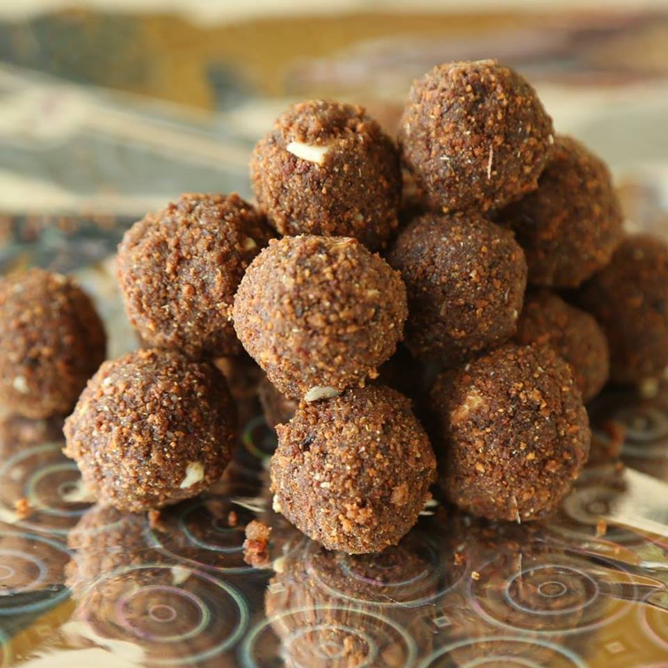 SAFEMOTHERHOOD3's tweet photo. Mahua Laddu is one of the innovative food of this project prepared by eligible couple to break the cycle of poverty and nutrition as well as livelihood selected for international trade fair at Delhi. https://t.co/Trdfk6OA1H