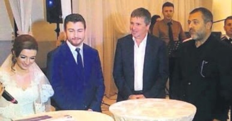 Sabah Spor On Twitter Bir Haber De Bizden Dis Haberler Sorumlumuz Ugur Karakullukcu Hayatini Mine Camur La Birlestirdi Ukarakullukcu Mutluluklar Https T Co Bl2kab5688