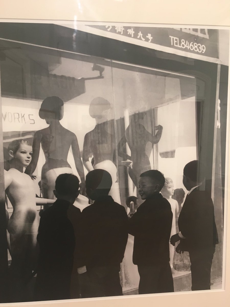 VictoriaGallery's tweet photo. #QuoteOfTheDay #LOOK17 #BuildingTheCivic ‘Naked Humour’ by Yau Leung (1941-1997) https://t.co/dvLDOHOKLc