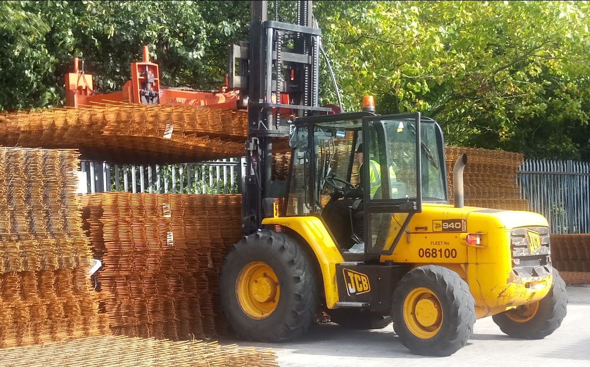cts_team's tweet photo. Mesh Grab attachment training on a🌞day👍
Do your operatives require attachment training?📞0161 336 0612 🌎info@cheshiretrainingsolutions.co.uk https://t.co/YQ8H1Ylvj0