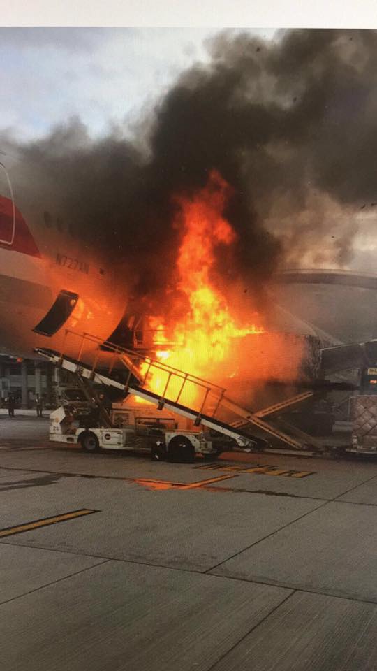 planefanside's tweet image. Chep Lap Kok International, Hong Kong