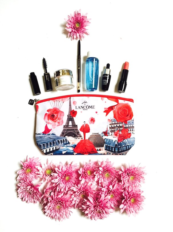 davelackie's tweet photo. I have 4 of these cute Lancome travel-sized Gift-With-Purchase sets (at Hudson's Bay) to give away TODAY! RT &amp; follow @davelackie to enter! https://t.co/RDo9N7PvjP