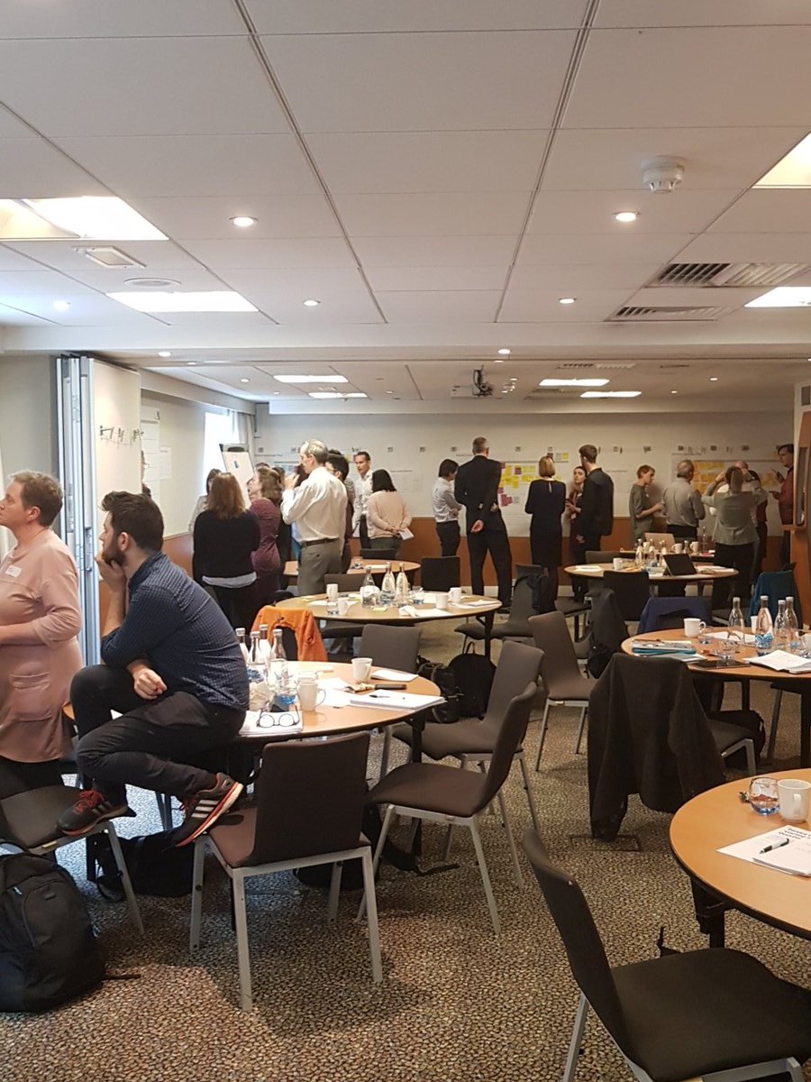 tomwm's tweet photo. Kicking of the 'start a business' #servicecommunity. 7 Gov depts/agencies present running under @OneTeamGov principles. Win! https://t.co/QhYUX8WfA4