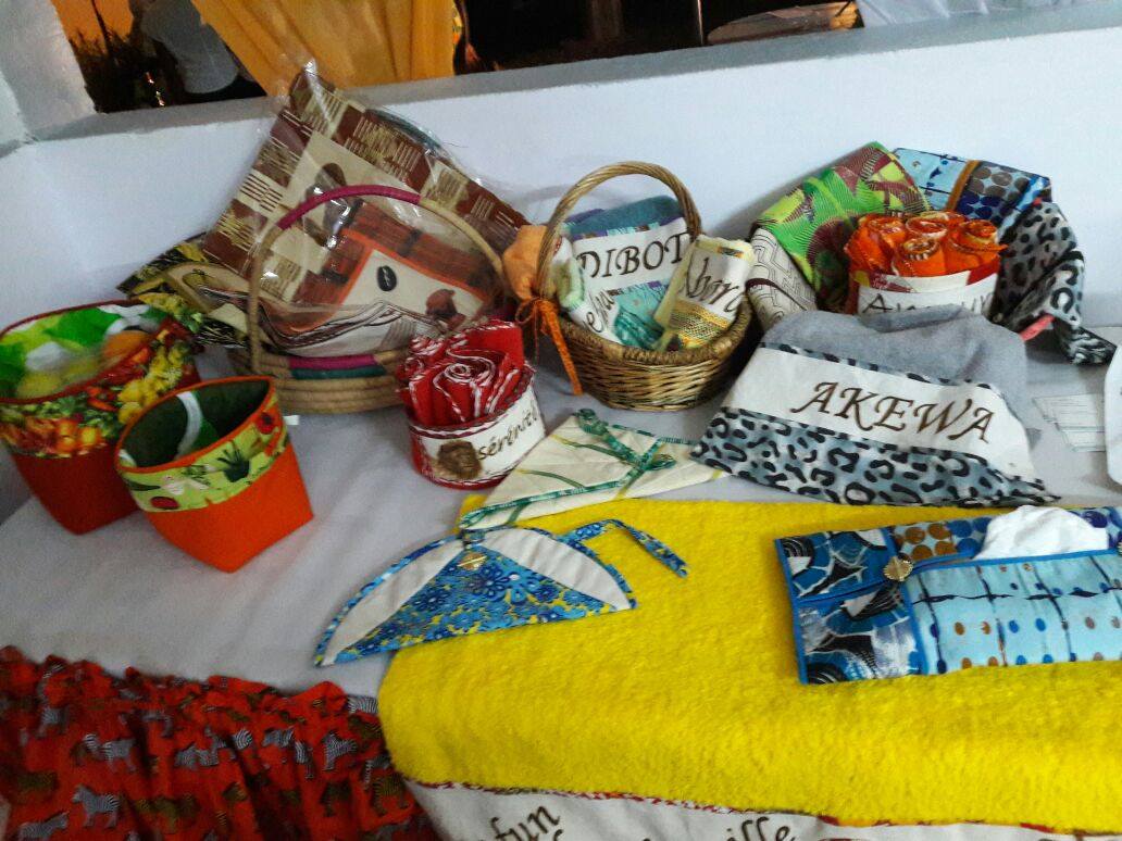 LbvCKoment's tweet photo. EVENT: « Le salon Nkéré c’est avant tout un moment de célébration de notre richesse culturelle »

➡️ https://t.co/BhsbwgdDYj https://t.co/p2ukfTUOtj
