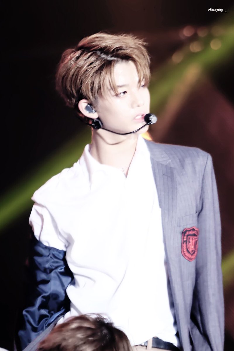 Amazing051005's tweet photo. 171007대만팬미팅 
🔥🔥
#WANNAONE #워너원
#배진영 #BAEJINYOUNG @WannaOne_twt https://t.co/NjX0Agn3yd