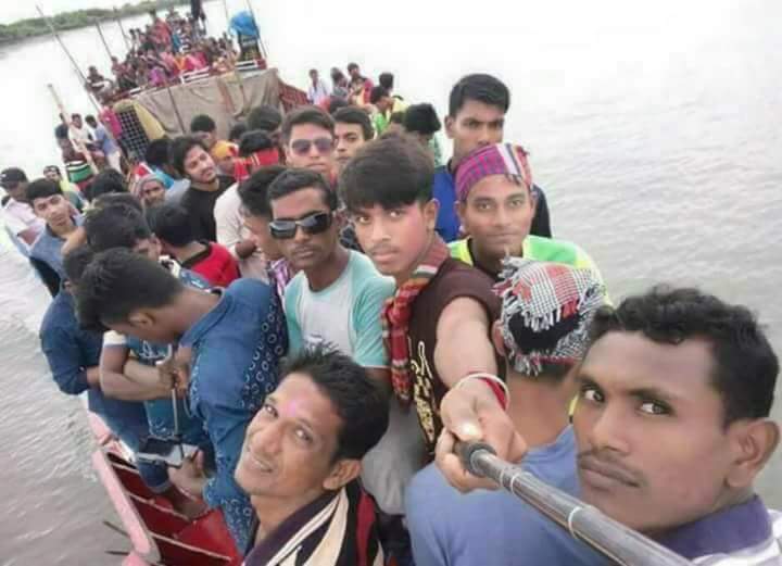 Rohingya_Times's tweet photo. @matthewfsmith do you believe they are Refugee? https://t.co/oCh7TychBj