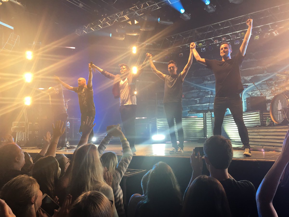 ScriptFansUnite's tweet image. The Script. October 8th &apos;17. Myth. Minnesota. Kick ass show!!! You guys are just amazing. @thescript @benjaminsarge @RAlejandro3