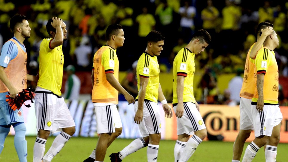 DeportesRCN's tweet photo. ¡Papel y lápiz! ¿Qué necesita Colombia para clasificar a Rusia 2018? #LaSelecciónSomosTodos #ConLaFeIntacta

https://t.co/20gj09vjU3 https://t.co/A3h1JRwB4n