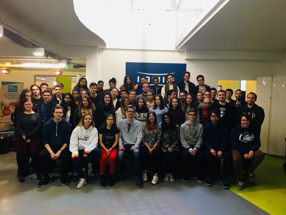 EpitechDigital's tweet photo. Et donc, les petits derniers à avoir fait leur rentrée hier : Notre promo #SupInternet2019 ! 😊🎉 https://t.co/MU9tCDFAUr