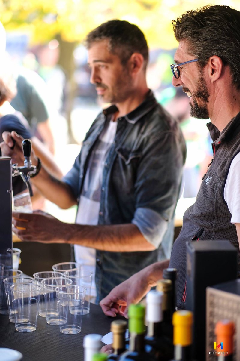 labibeer's tweet photo. Cheers ๐ป#labibeer #givemealabi #cmptrail #madeinitaly #craftbeer #sport #gilpintarelli #dammiunalabi #bassano https://t.co/ndpS0e6RYO