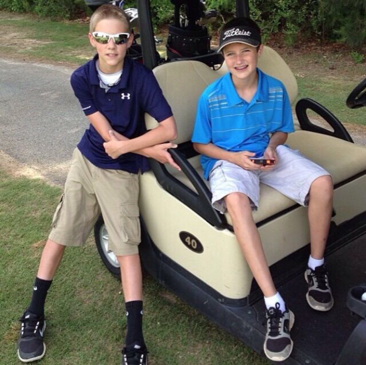 DownsRobb's tweet photo. @wselph5 happy birthday willis1010 https://t.co/5afaFd1s8i