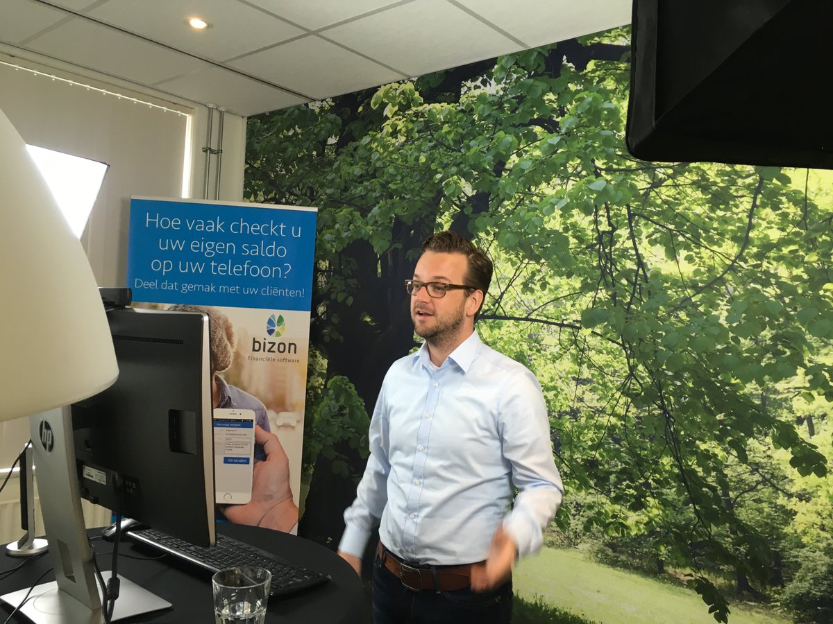 BizonSoftware's tweet image. Het webinar Totaal digitaal #bewind voeren is in volle gang! Gemist? Terugkijken kan, houdt Twitter in de gaten. #bewindvoering