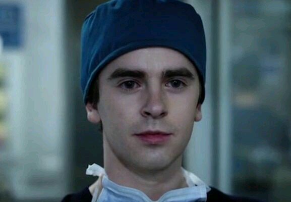 _fav_characters's tweet photo. Freddie Highmore as
◆ Norman Bates #rt
◆ Shaun Murphy #fav https://t.co/feTTvNUlm3