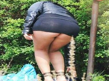 Naaa.... bist geil?? Willst du ficken?? 
Willst du es ohne Gummi??
Dann melde dich KOSTENLOS an!!!
ao-fickanzeiger.com