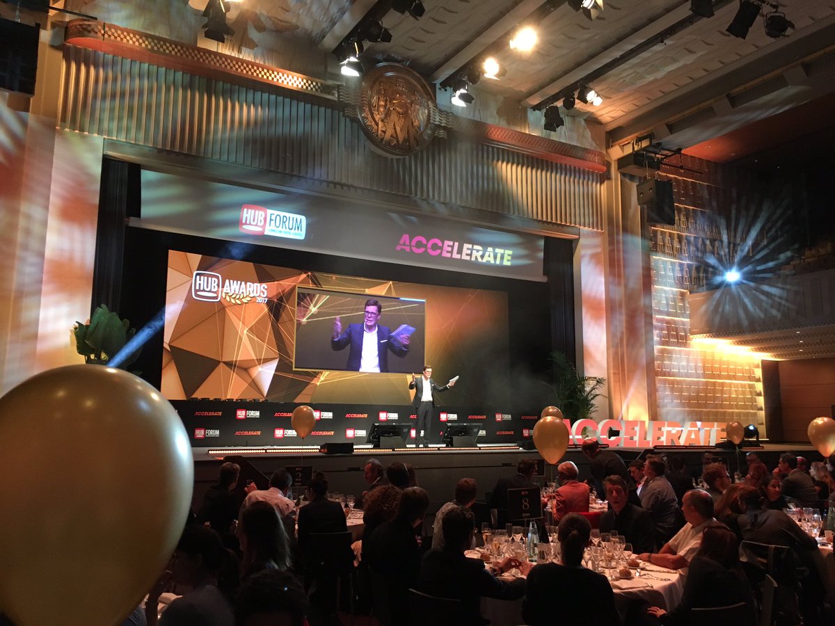 Bloom at Work aux #hubawards ce soir ! #innovation #transfodigitale <a href="/hubawards/">HUB AWARDS</a> <a href="/hubforum/">FORUM HUB</a>