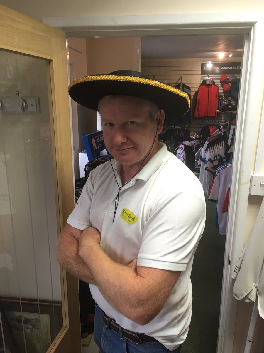 Look who is it? The legend of Ja Ja spotted <a href="/WarehamGolf/">Wareham Golf Club</a> <a href="/Richard50227574/">Richard Cummins</a> <a href="/EarlofBlandford/">The Earl 🍷🍒</a>
