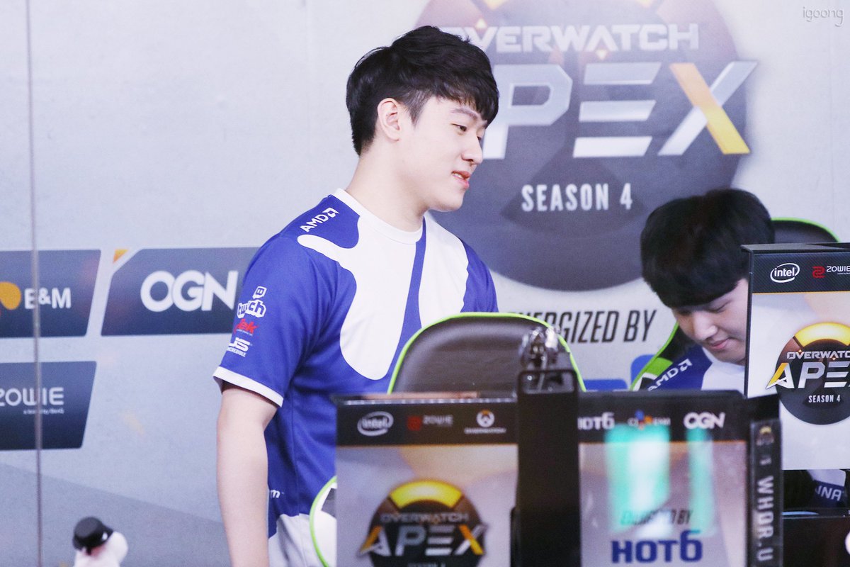 _igoong's tweet photo. 171006 gc부산전
#루나틱하이 #ryujehong #류제홍 #uface
https://t.co/zOKWL25EGY
https://t.co/4vrhtFuKta
https://t.co/EOKtsfPeGJ
https://t.co/U7loEnFdmf https://t.co/yrYStetDdN