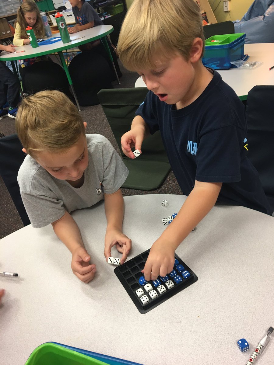 CarbajalTweets's tweet photo. Learning Super Mush! @BoxCarsEduc they β€οΈ it! #makingtens #iteachmath #1stmath https://t.co/pT6WQRq8J0
