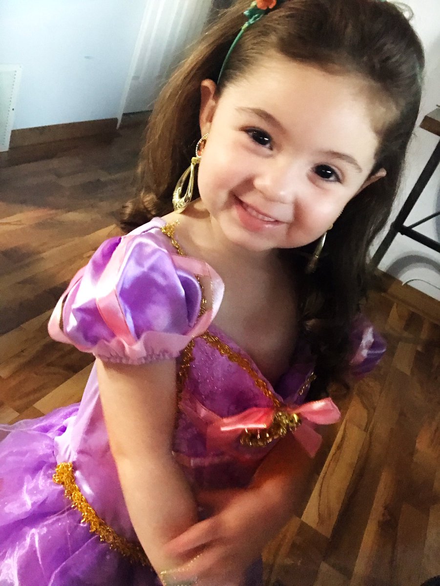 KatherineRR29's tweet photo. Real life princess!! #Katherine #ToddlerLife https://t.co/cKfubhBhxw
