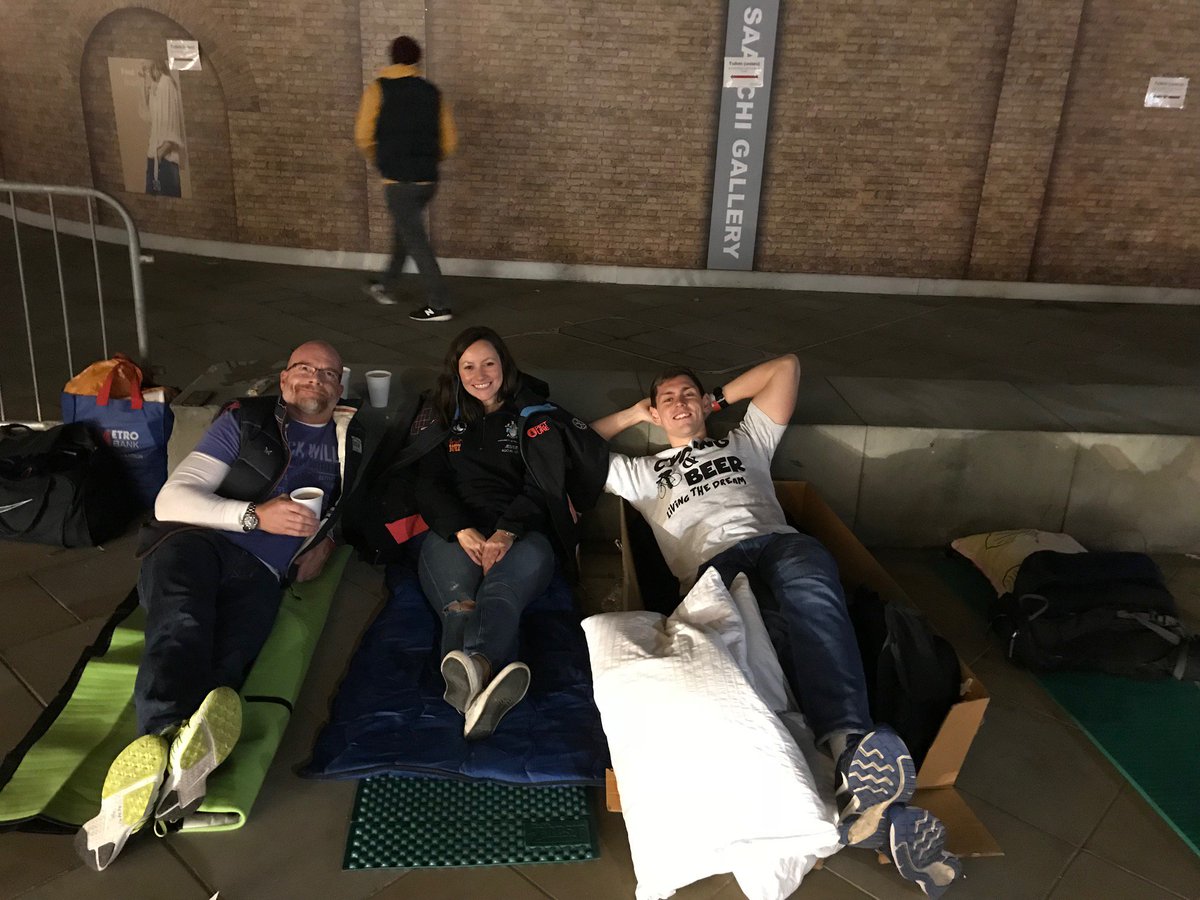 JDWKensington's tweet photo. Just a few shots from the #earlscourt team during the @GlassDoorLondon  sleepout. Well done guys ! All for a good cause. https://t.co/pTeQdJnjmX