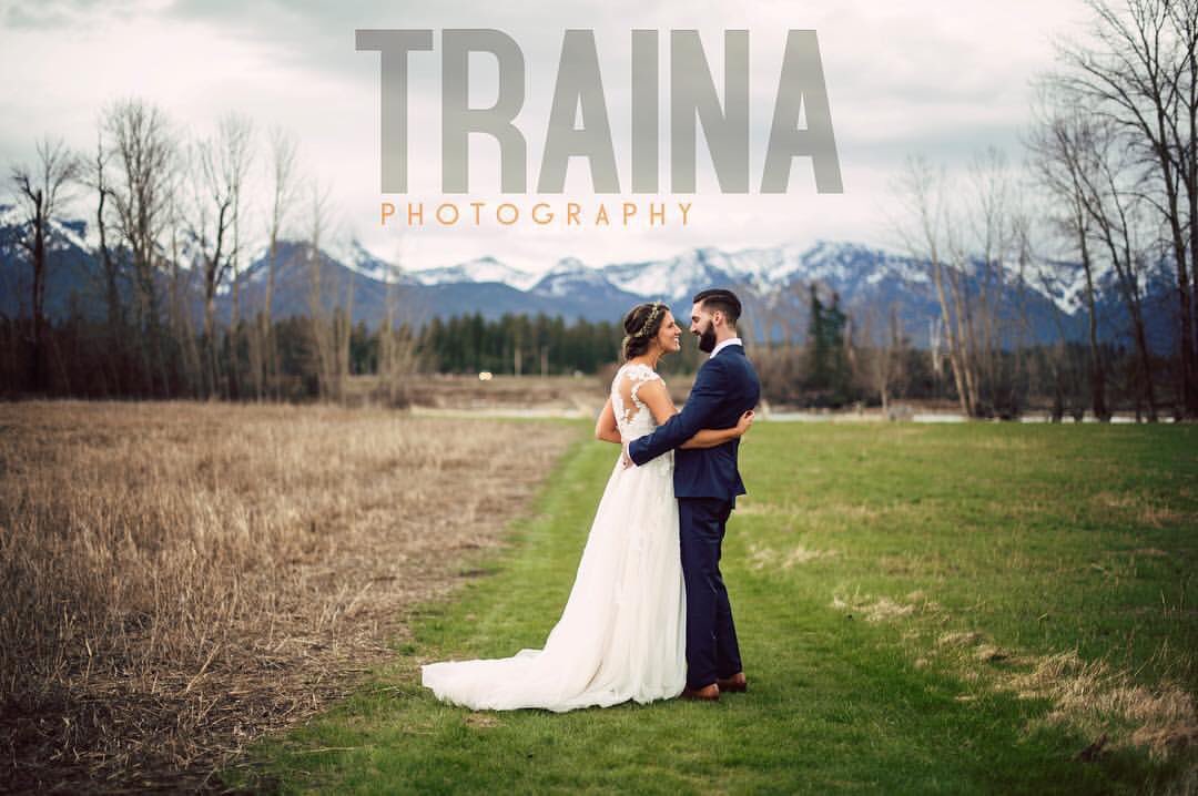 SEWPOK's tweet photo. Still looking for a photographer for your wedding? Look no more! Call @TrainaPhoto today! #sewppros #weddingphotography #oklahomawedding https://t.co/9GU29pODX8