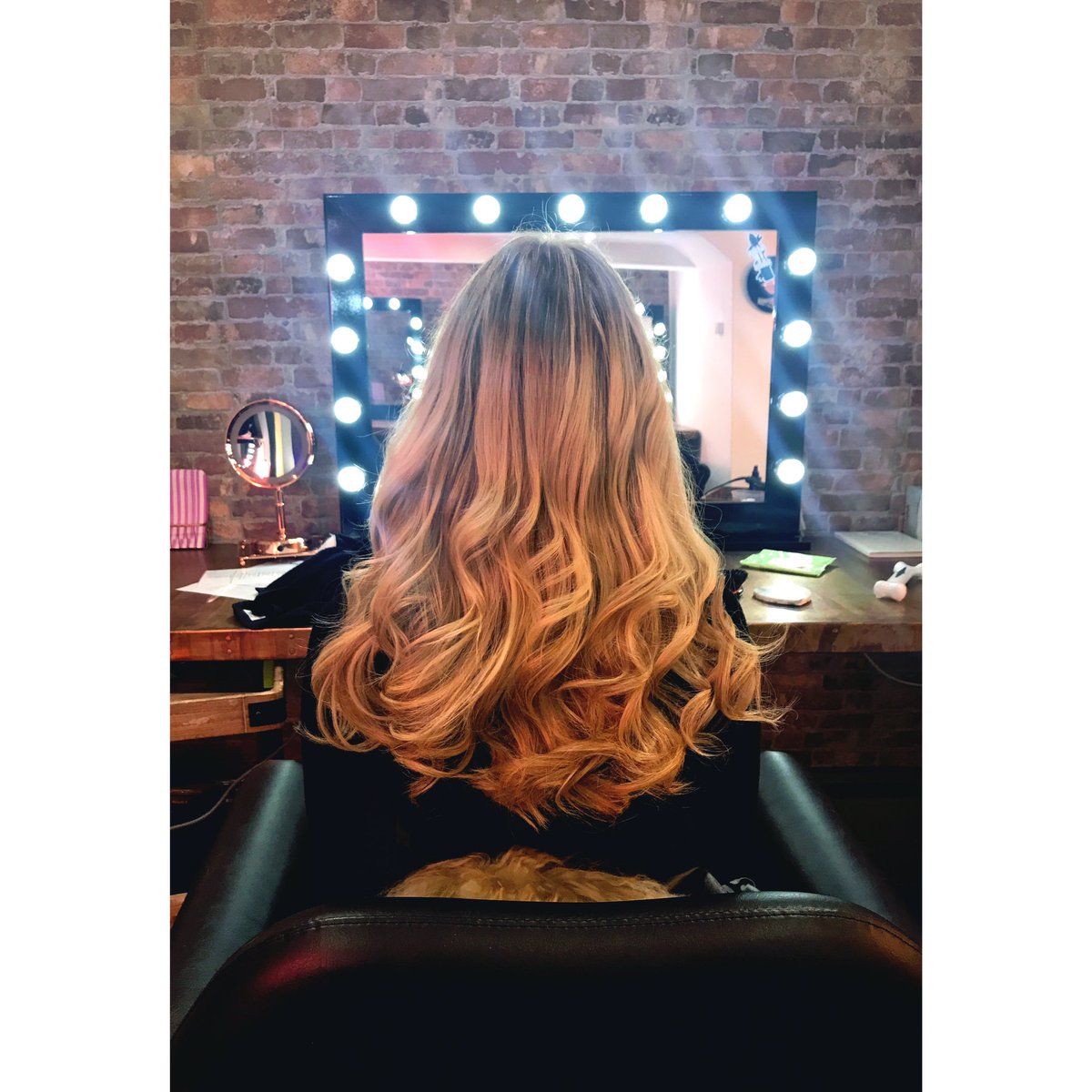 Before and after on our beautiful client today! She had a root touch up and maintenance to add volume to her locks! #hairextensions ✨✨