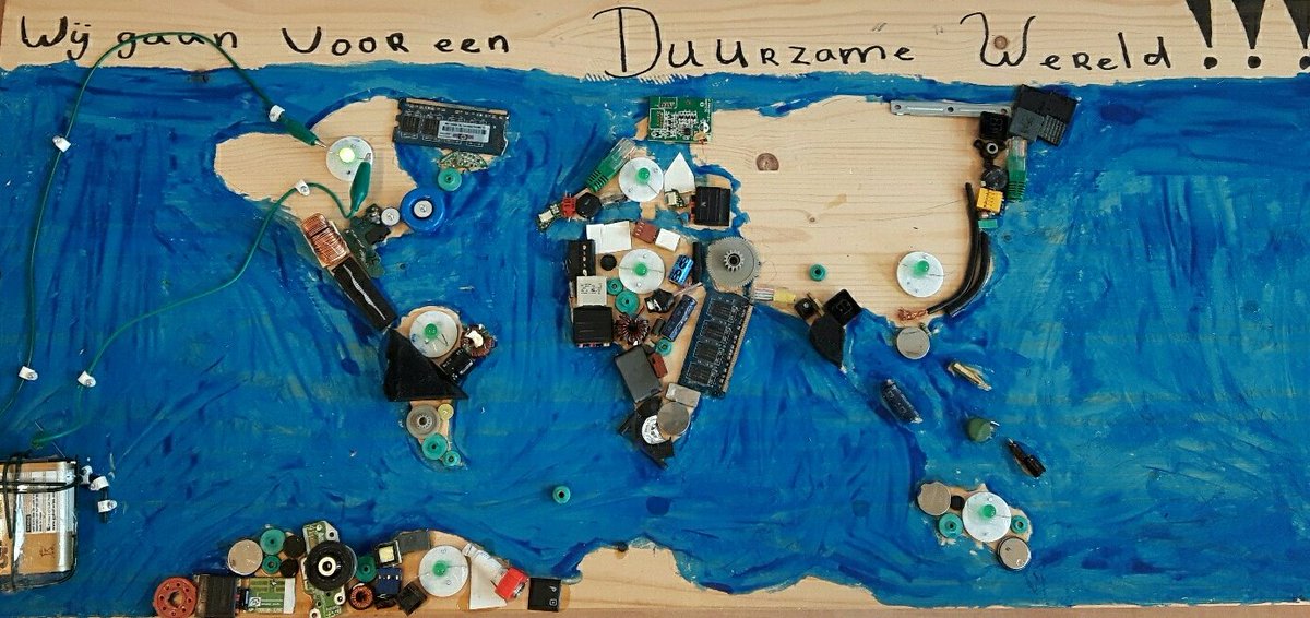 jaapjanvleeuwen's tweet image. Dag van de duurzaamheid 2017, creatief met oude technische materialen. Wauw wat een betrokkenheid groep 8! #dvdd17 #cbsdeburcht