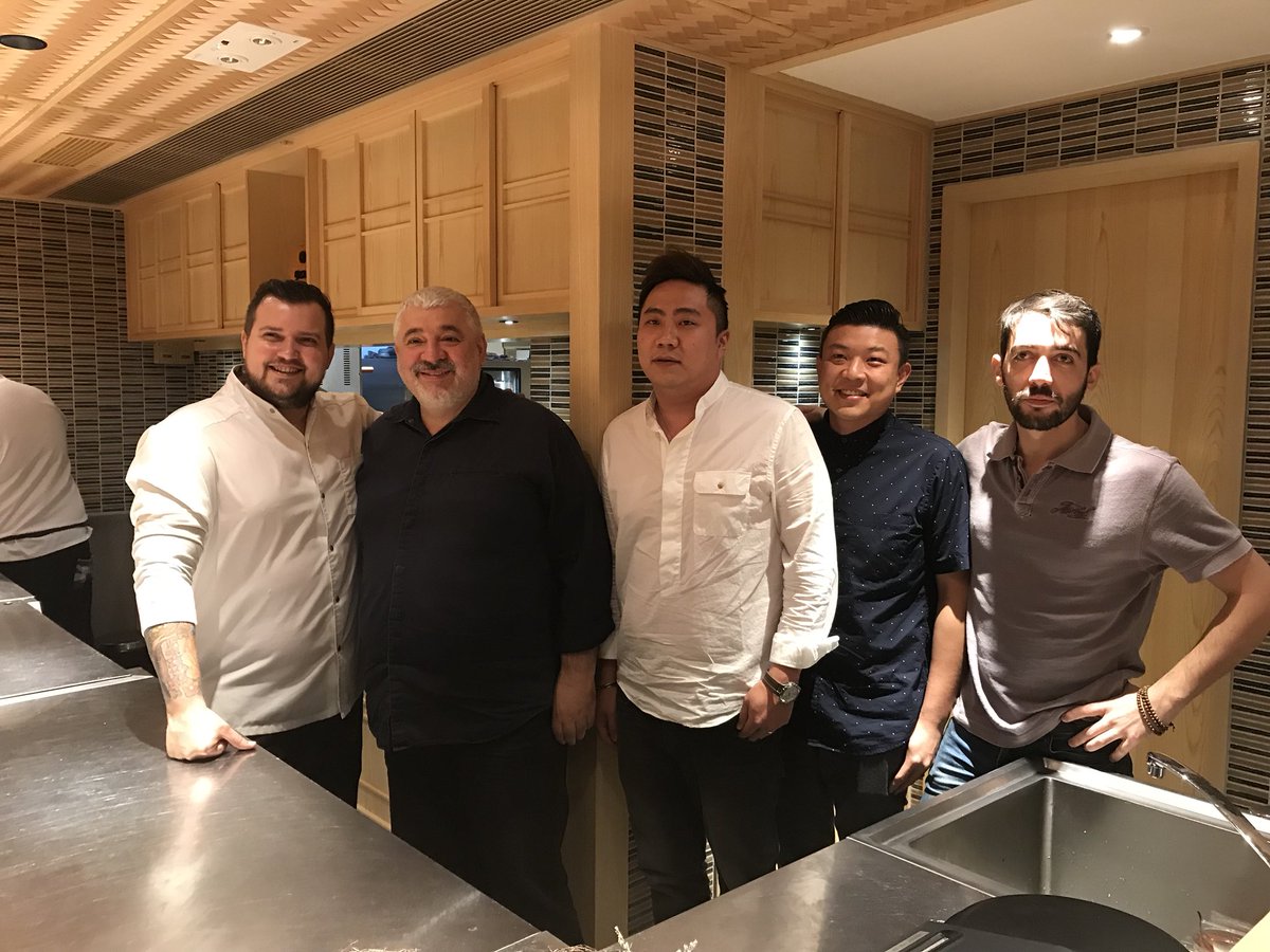 Geoffrey_Wu's tweet photo. Great to have Chef #UmbertoBombana and Team with us today at #HAKU in @hkharbourcity. @TheWorlds50Best @Asias50Best @discoverhk https://t.co/5BB5LsmbcD