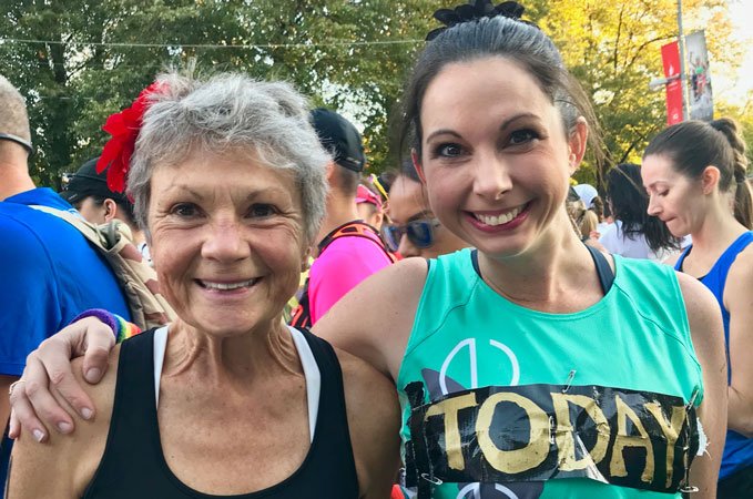 oiselle's tweet photo. "...I am now a marathoner, and no one can take that from me." @Run_Kiwi_Run's full Chicago Marathon Recap: https://t.co/i0iI645ybQ #FlyCHI https://t.co/CI1FAqpgKR