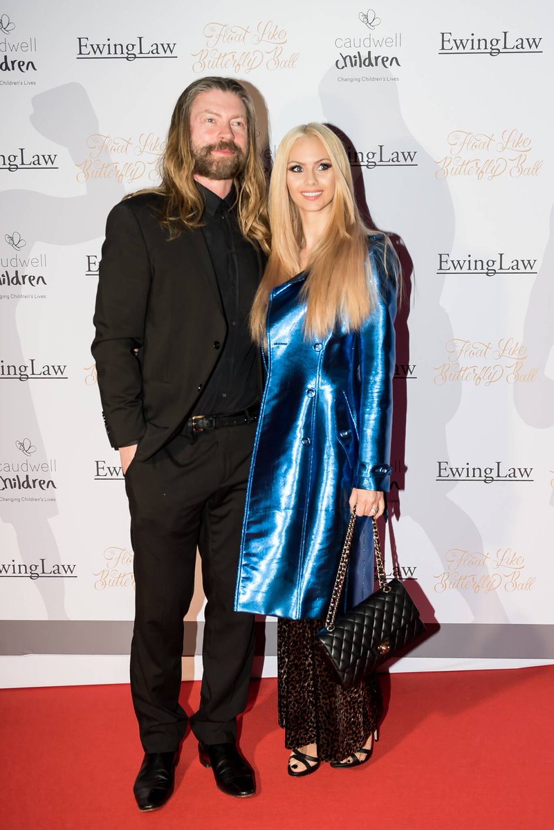 Another great photo of @KissJessicaJane & @leestaffordhair from Friday night! #Floatlikeabutterflyball