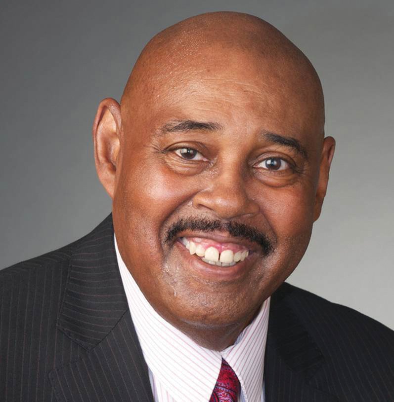APTA_info's tweet photo. Today, Robert Prince was inducted into APTA's Hall of Fame. He rose from bus operator to @MBTA GM &amp; served many systems w/ @AECOM. #APTAEXPO https://t.co/STW7d29jFB