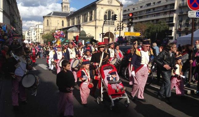 La Fête des vendanges de Montmartre commence demain. Présentation et programme : bit.ly/2i0GCpi <a href="/FDVMontmartre/">Fête des Vendanges de Montmartre</a> <a href="/mairie18paris/">Mairie 18 Paris</a>
