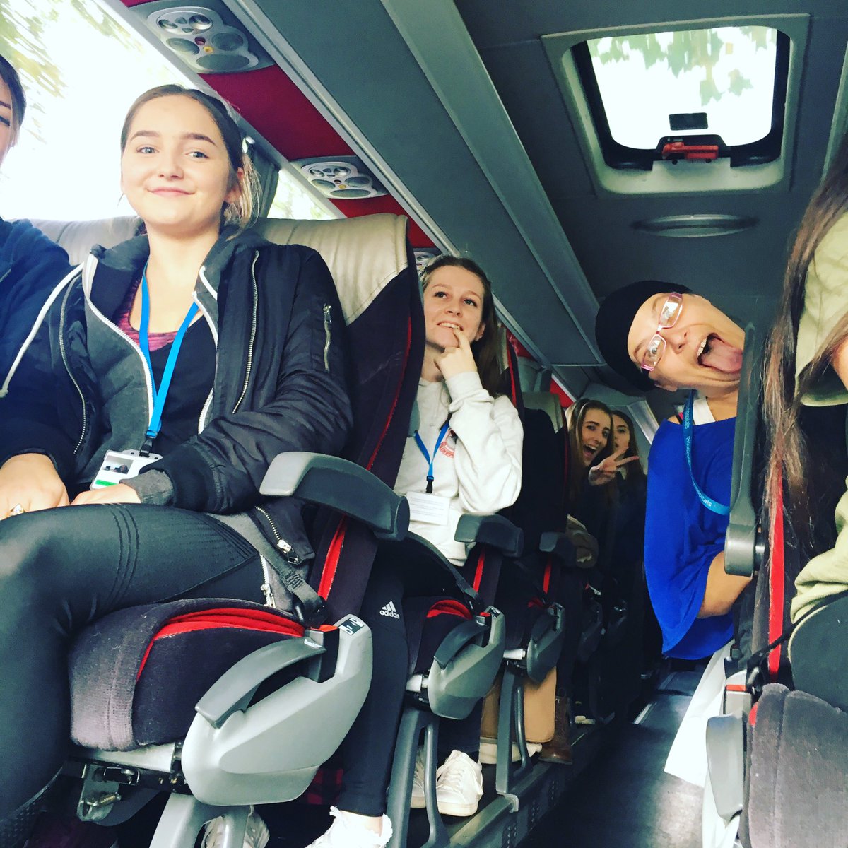 SSCPerformers's tweet photo. On our way to @ScreamfestAF for our health and safety briefing!! :D professional performers in training :D #SSCPA https://t.co/4Y4tdkRCEk