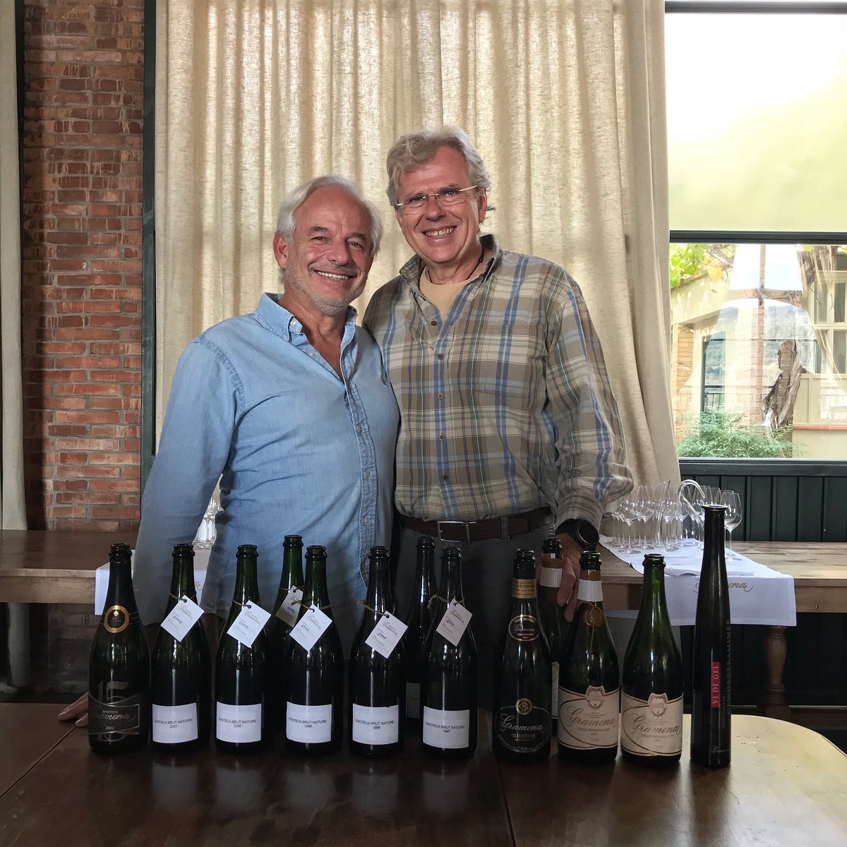 Història, tradició i molts nous projectes apassionants. 1997-2002 brut nature imprescindibles de <a href="/CavasGramona/">Cavas Gramona</a> -QV