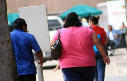 #EFESAÚDE FAO diz que fome subiu 6% na América Latina em 2016 e obesidade segue em alta bit.ly/2yehQHP