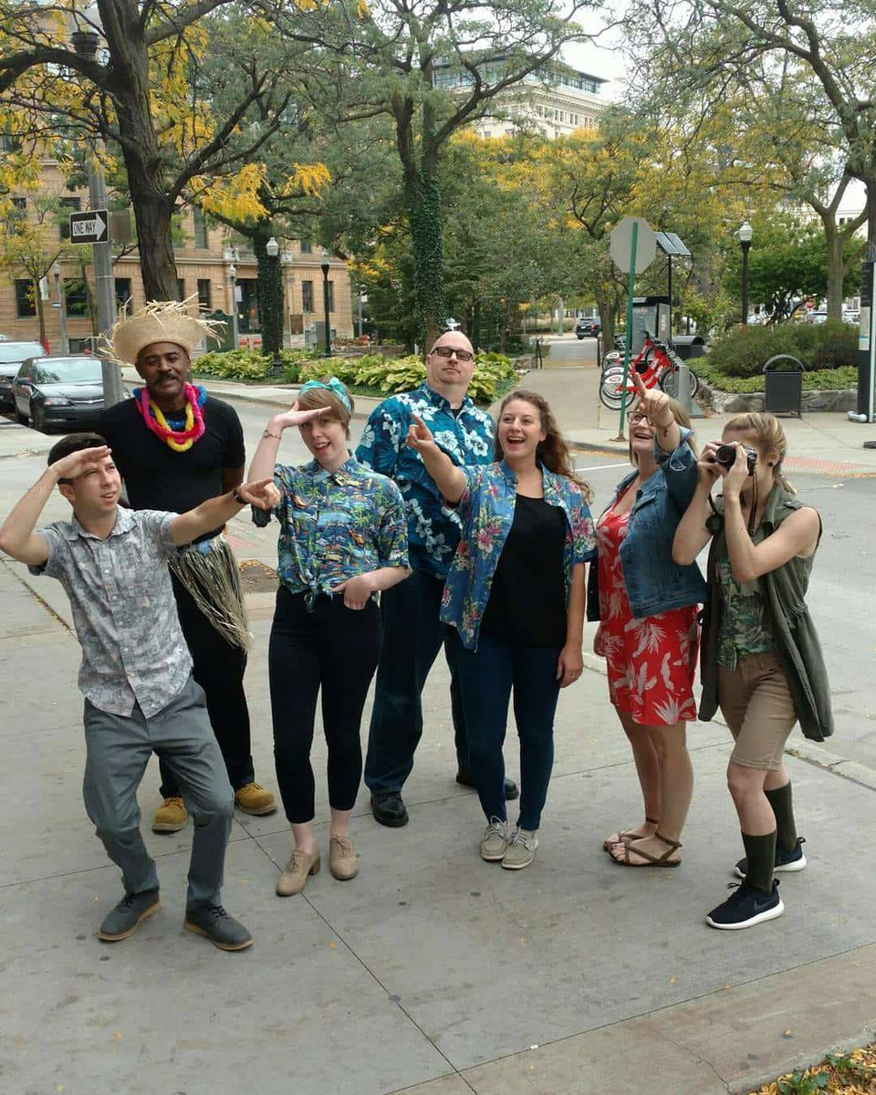 HAADetroit's tweet photo. It's spirit week at HAA! Today's theme: Tourist Tuesday 🌴😎🌺📷🌞⛱️ #DesignDetroit https://t.co/y8xEx4sEcl