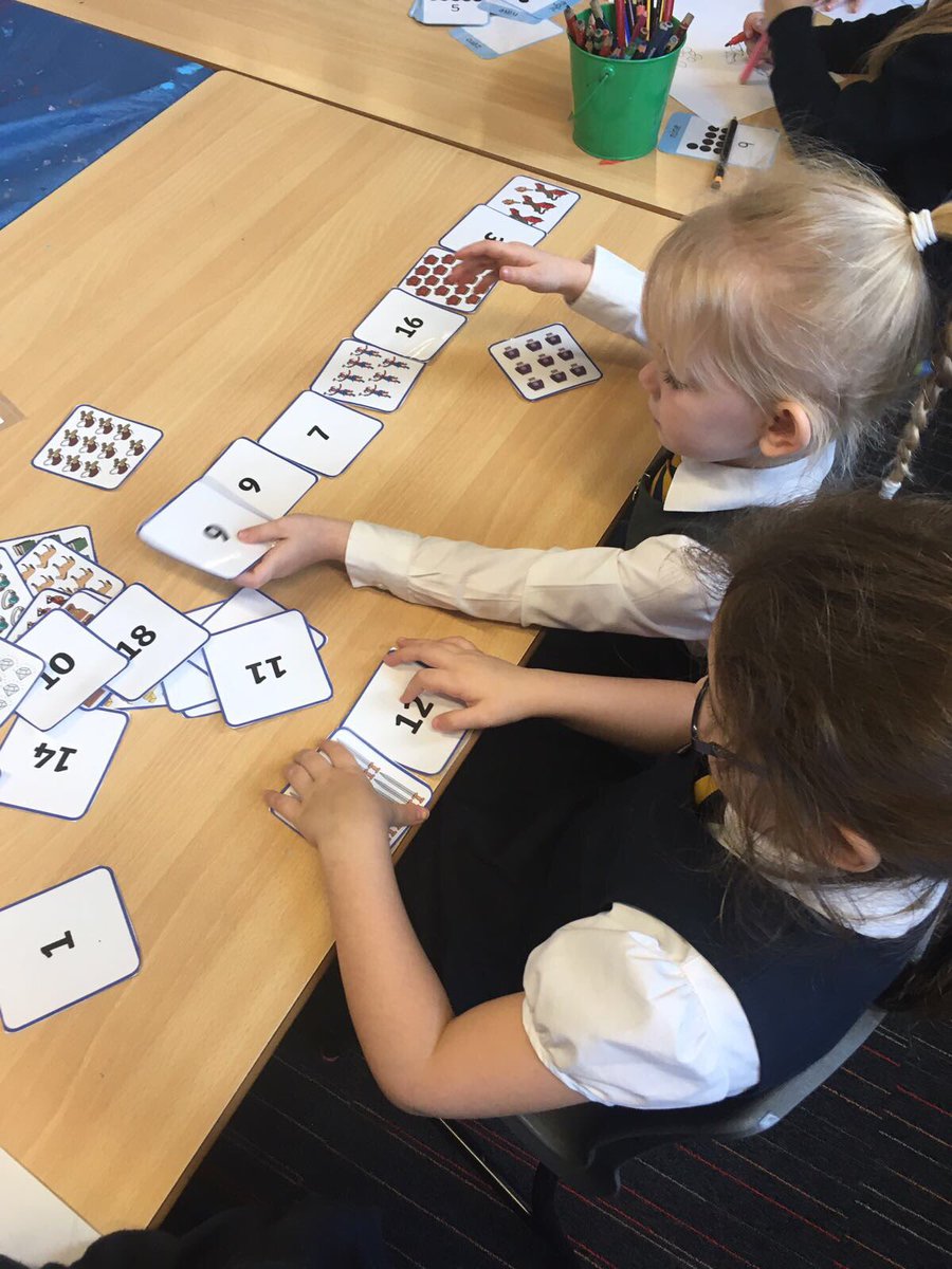 Elmvaleprimary's tweet photo. #ElmvaleP1H Writing, counting and matching numbers to the correct quantities today. #numeracyisfun https://t.co/f9tHxst6YV