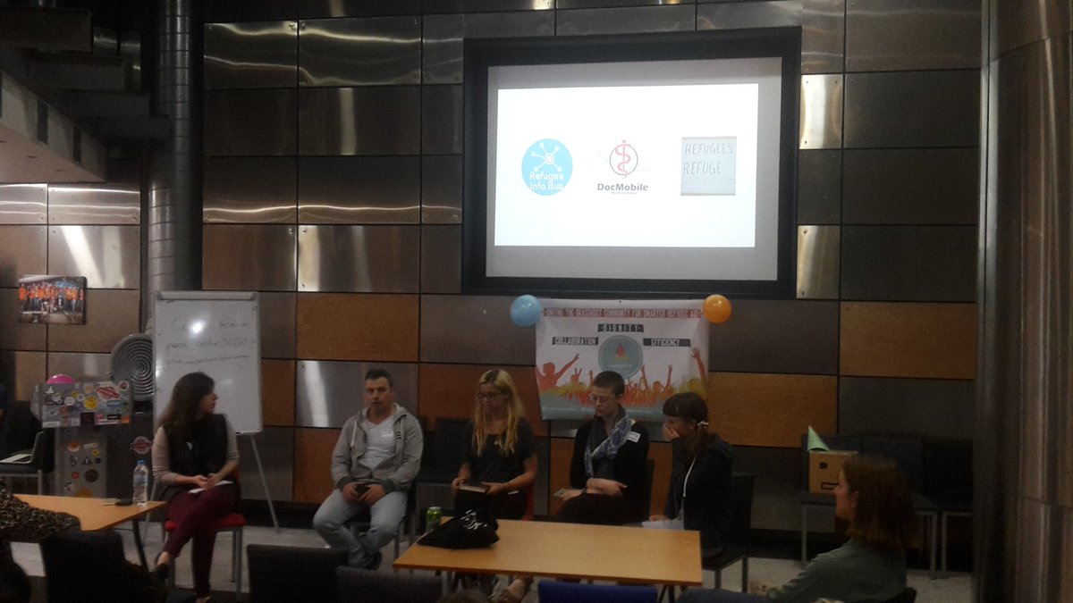 CampfireInnov's tweet photo. our partners from @RefugeeInfoBus, #RefugeesRefuge, &amp; #DocMobile kicking off discussion on their resoective projects #SmartAid #refugeesgr https://t.co/XrYltH4T0Z