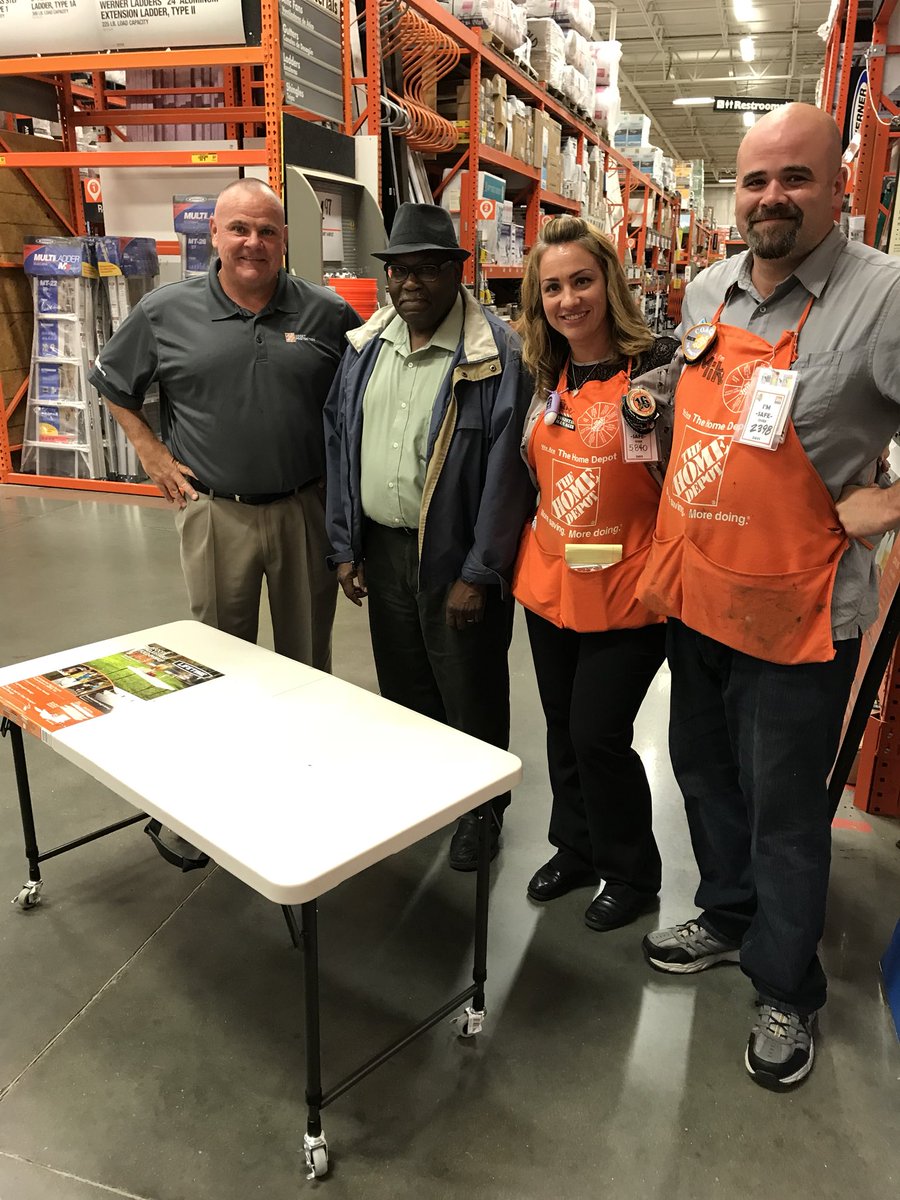 Home Depot 2014 tweet media