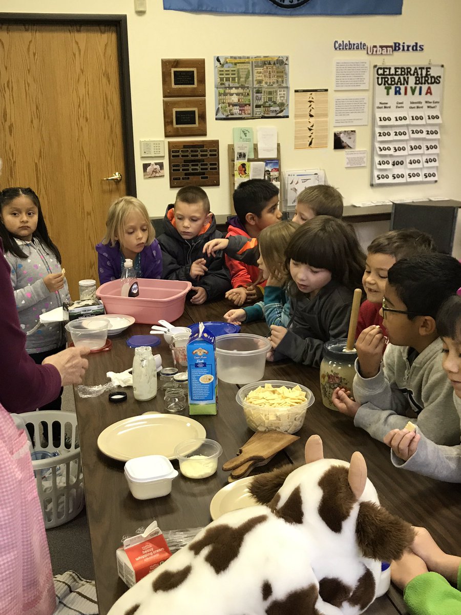 WietfeldM's tweet photo. First graders enjoying Elkhorn Valley Museum @PCElemSchool #lakeviewvikes https://t.co/H0SLWaCg9d