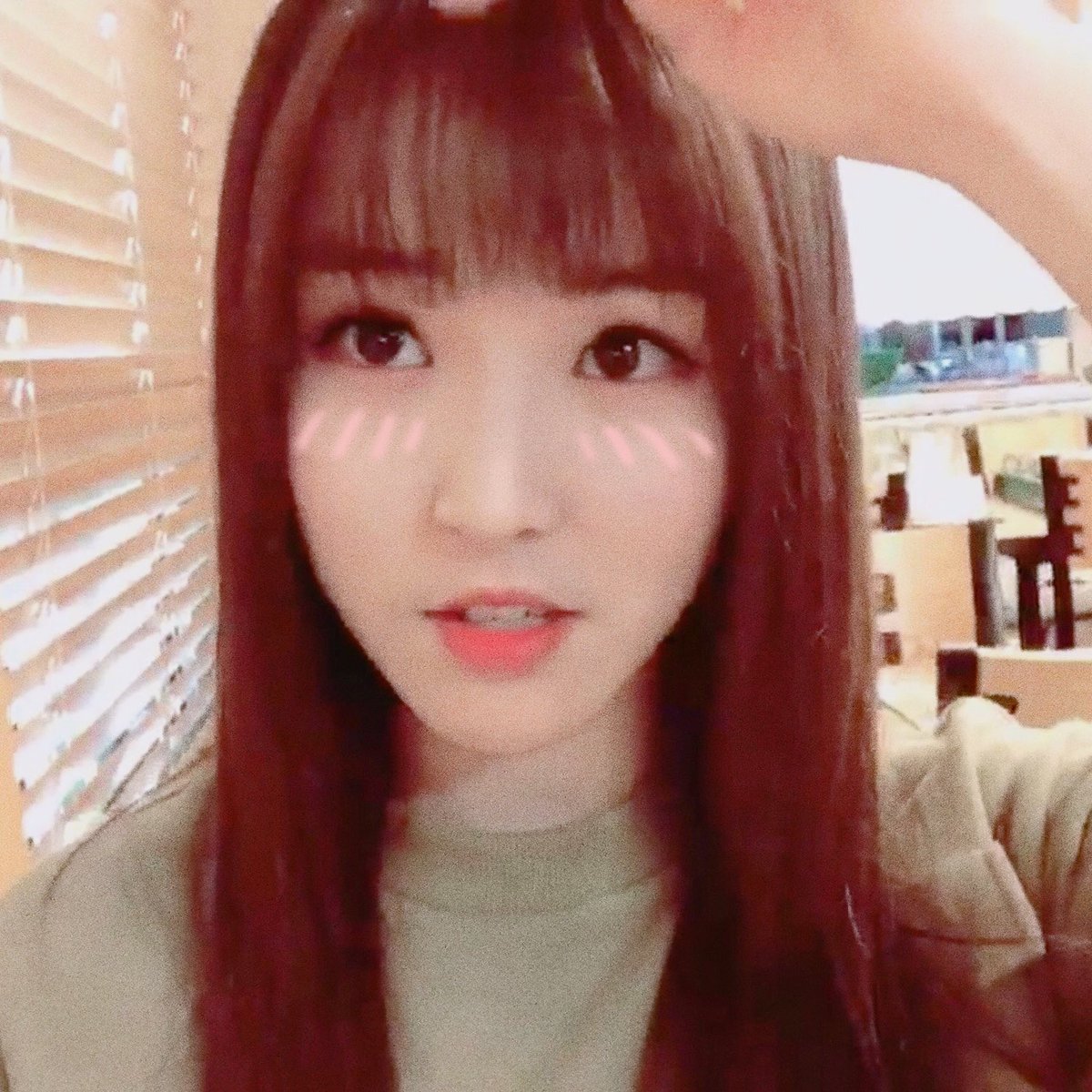 yujusoftbot's tweet photo. ˚₊· ͟͟͞͞➳ #유주 #여자친구 ♡ https://t.co/bPjN0bkxiT