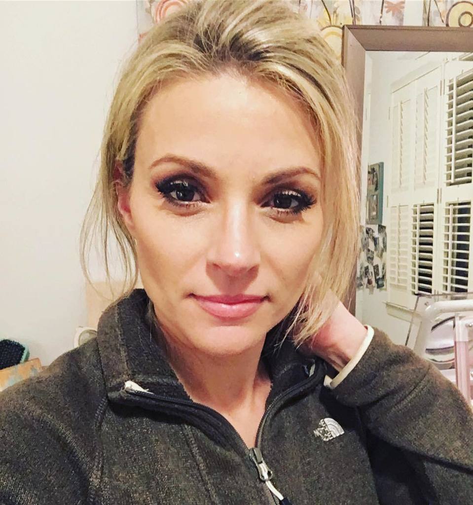 I don't get in beauty makeup that often, but when I do, I get lashes so long they leave shadows on my cheeks 😊💄🤳#d… ift.tt/2y9M2Cl