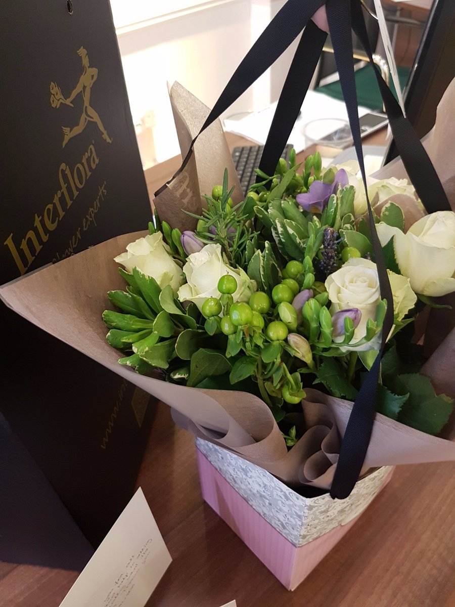 foreman_king's tweet photo. A lovely thank you from another Happy Landlord and Vendor.  What lovely flowers and card. https://t.co/5gumKVZLPJ